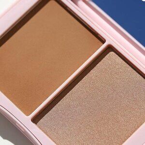 Half Caked Double Dipper Color Duo Bronzer matte + Shimmer Vegan & Cruelty-Free